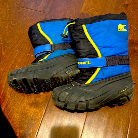 Sorel winter boots - Picture 4 of 4